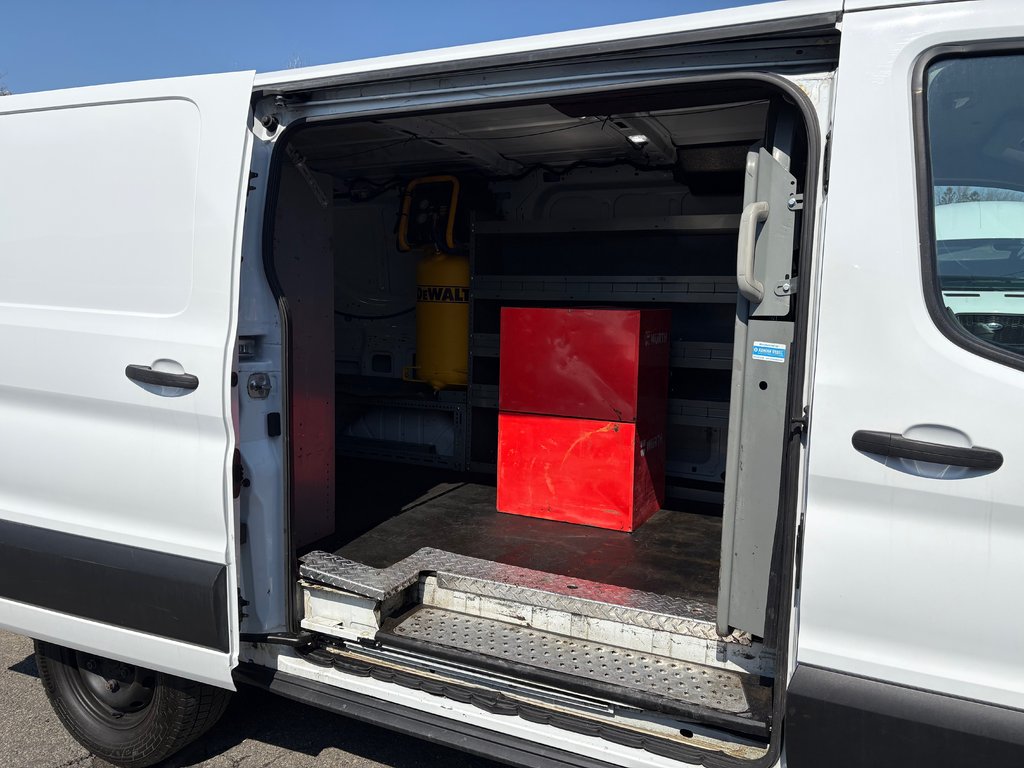 Ford Transit Cargo Van T-250 Low Roof 148'' 2020 à Repentigny, Québec - 11 - w1024h768px