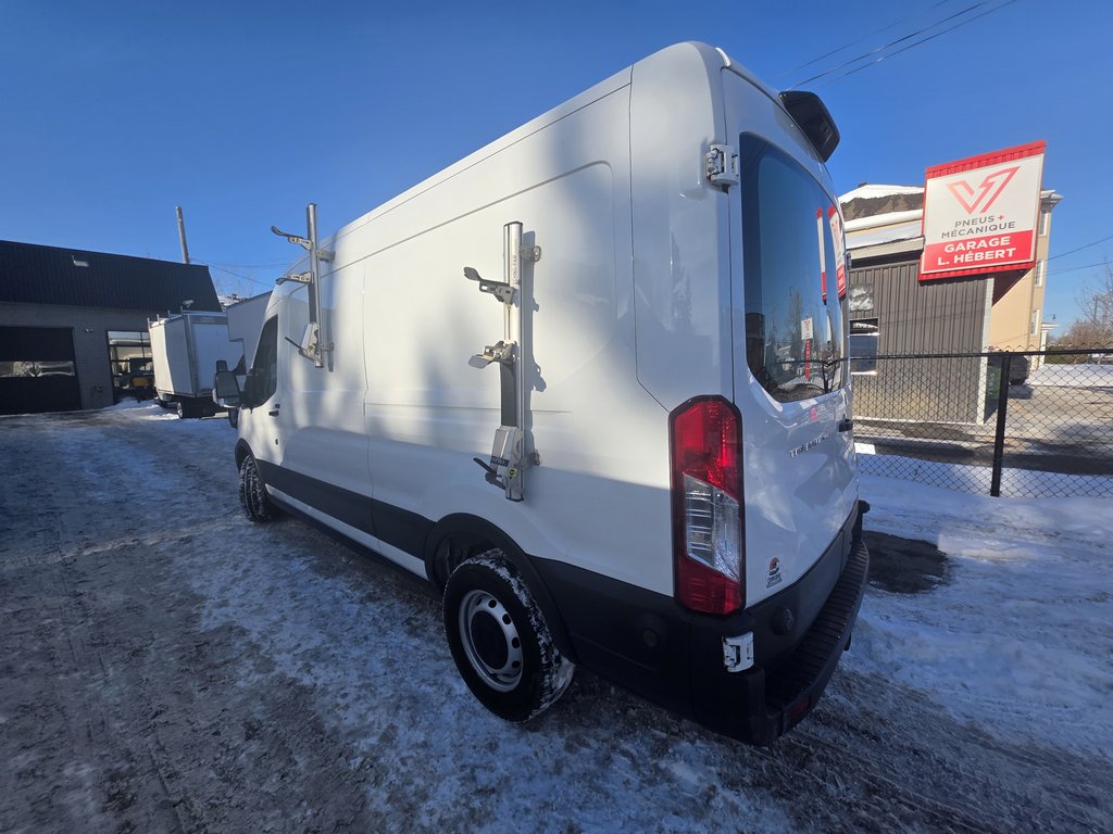 2020 Ford Transit Cargo Van T-250 Medium Roof 148' in Repentigny, Quebec - 3 - w1024h768px