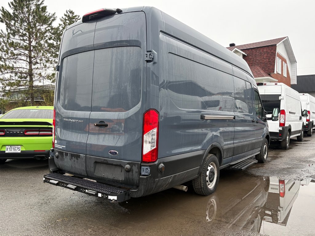 Ford Transit Cargo Van T-250 High Roof 148' EXT 2021 à Repentigny, Québec - 5 - w1024h768px