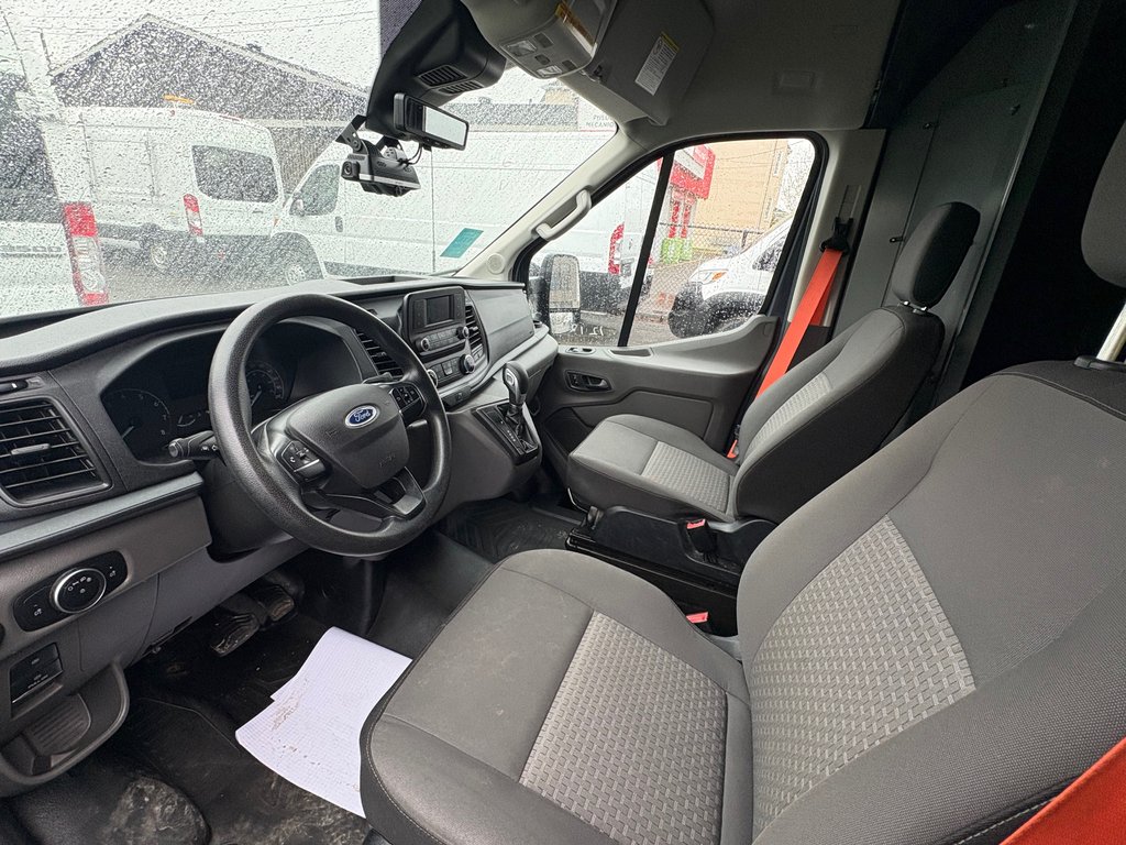 Ford Transit Cargo Van T-250 High Roof 148' EXT 2021 à Repentigny, Québec - 10 - w1024h768px