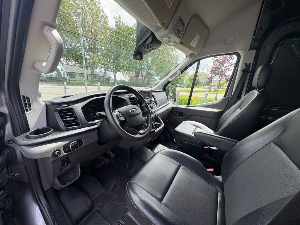 2022 Ford Transit Cargo Van T-250 High Roof 148' EXT AWD in Repentigny, Quebec - 12 - w1024h768px