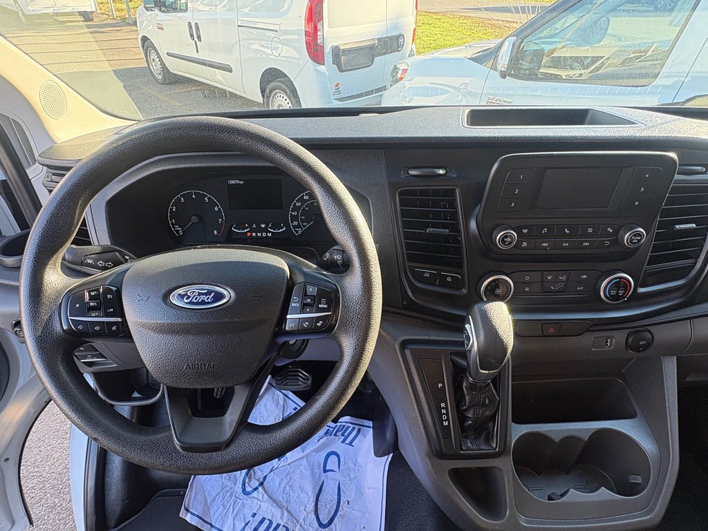 2023 Ford Transit Cargo Van T-250 Low Roof 130' in Saint-Sulpice, Quebec - 14 - w1024h768px