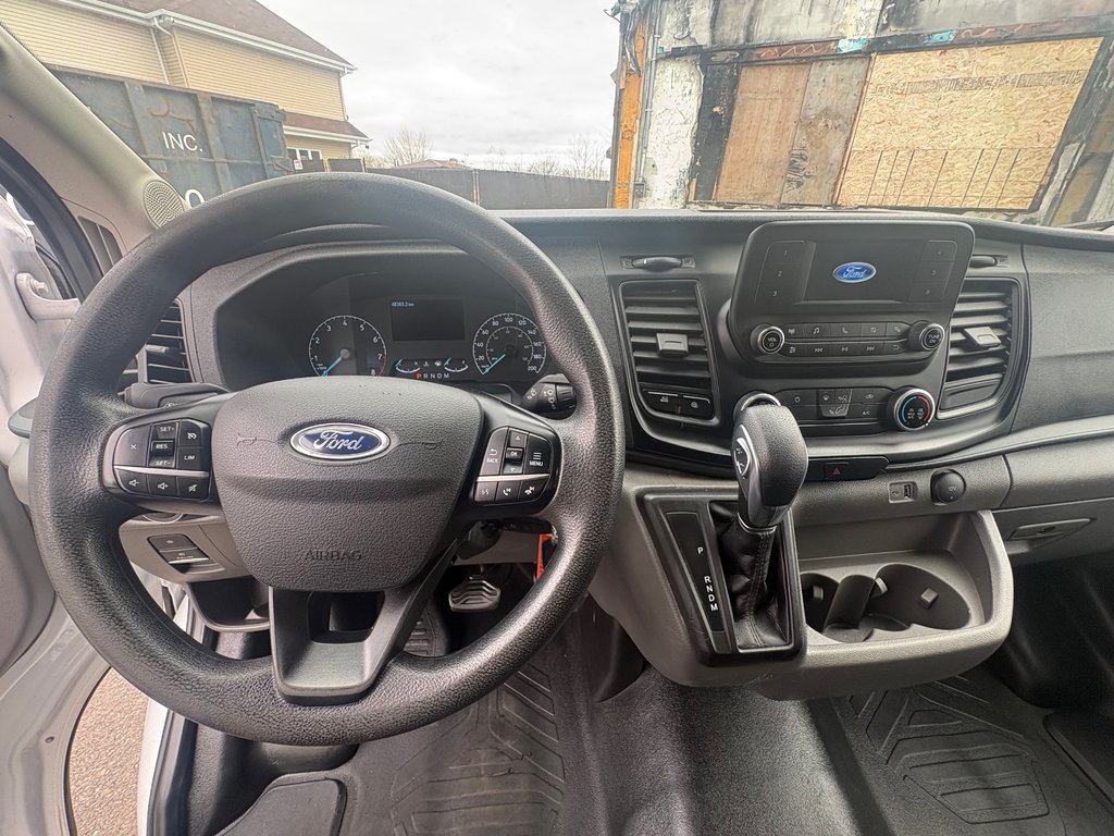 Ford Transit Cargo Van T-250 High Roof 148' AWD 2024 à Repentigny, Québec - 12 - w1024h768px