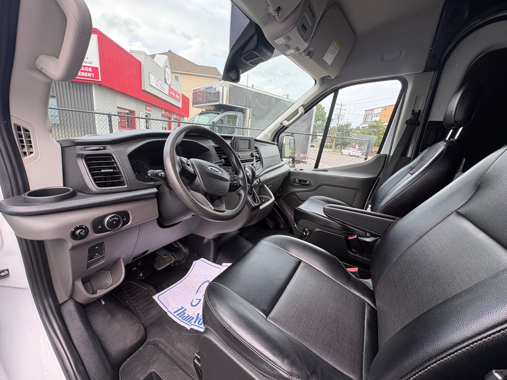 Ford Transit Cargo Van T-250 Medium Roof 148' AWD 2024 à Repentigny, Québec - 11 - w1024h768px