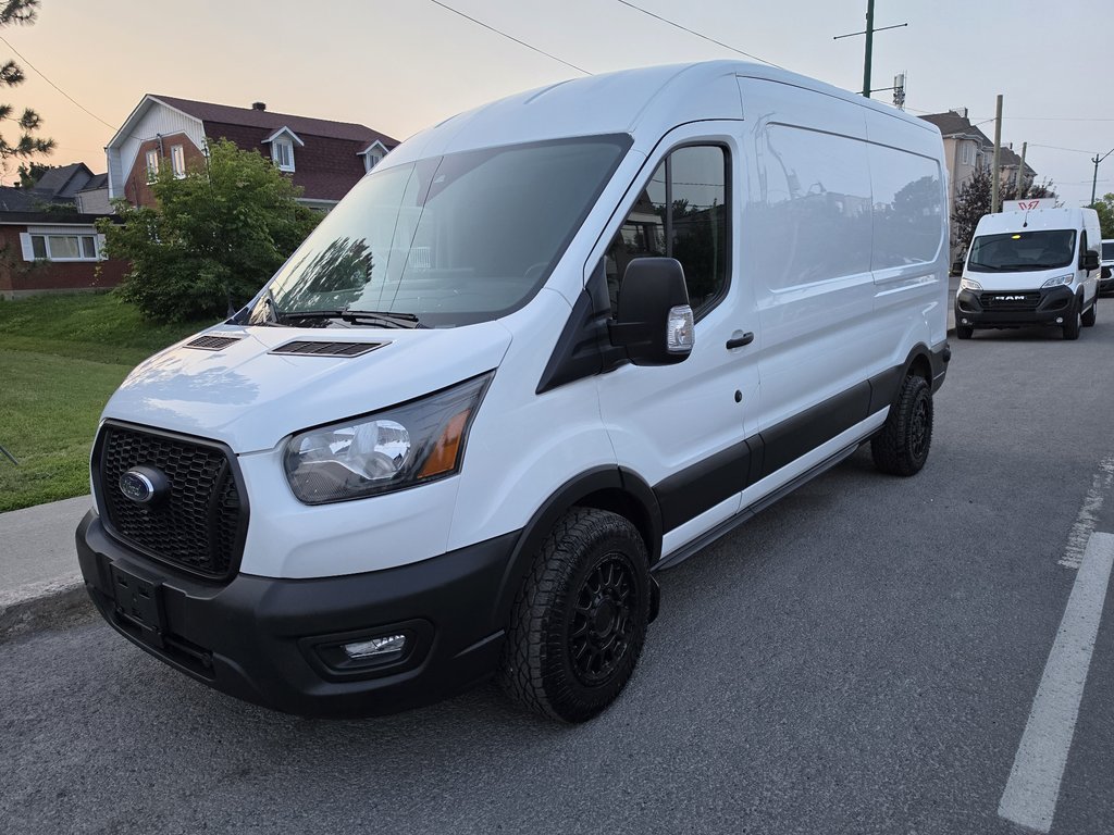Ford Transit Cargo Van T-250 Medium Roof 148' AWD 2024 à Repentigny, Québec - 1 - w1024h768px