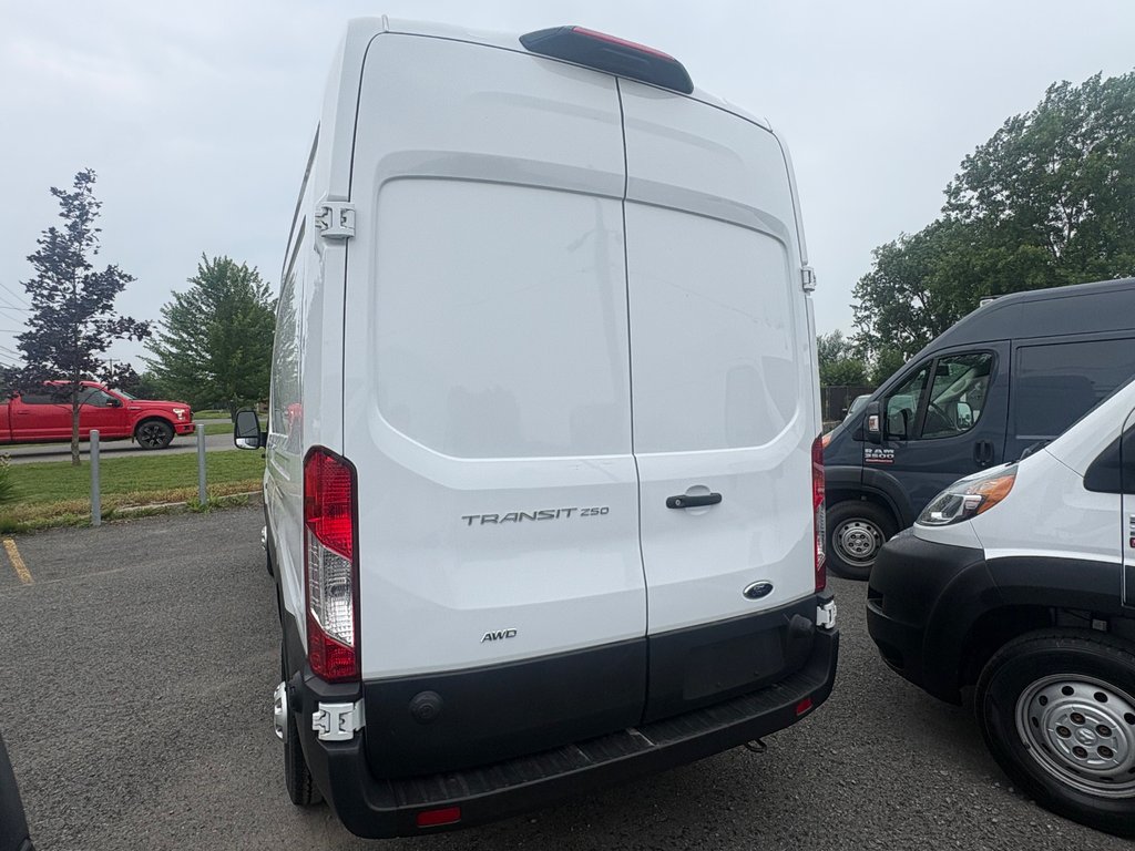 2025 Ford Transit Cargo Van T-250 High Roof 148' AWD in Repentigny, Quebec - 7 - w1024h768px