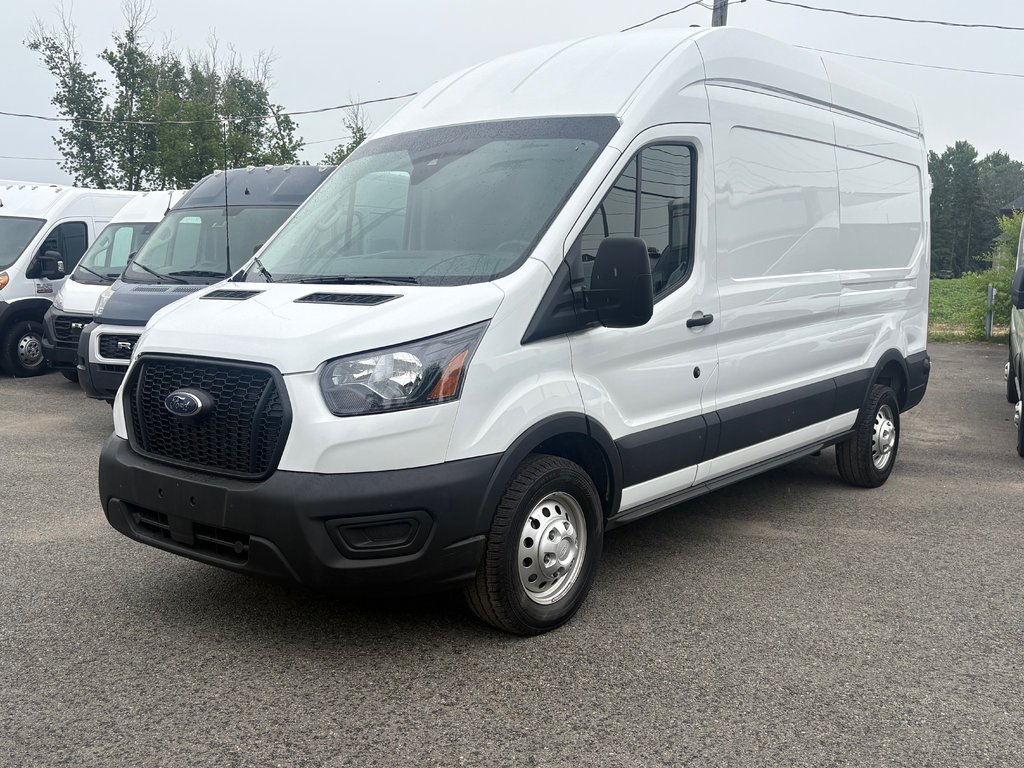 2025 Ford Transit Cargo Van T-250 High Roof 148' AWD in Repentigny, Quebec - 1 - w1024h768px