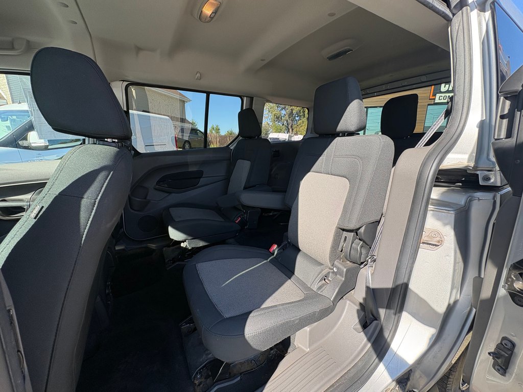 2019 Ford Transit Connect Wagon XL in Saint-Sulpice, Quebec - 10 - w1024h768px