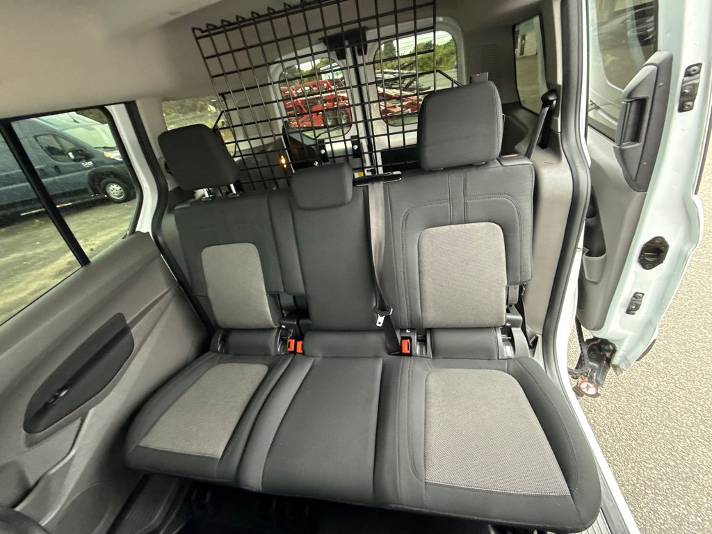 Ford Transit Connect wagon XL 2020 à Saint-Sulpice, Québec - 15 - w1024h768px