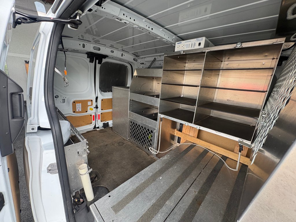 2015 Ford Transit Connect XL in Repentigny, Quebec - 14 - w1024h768px