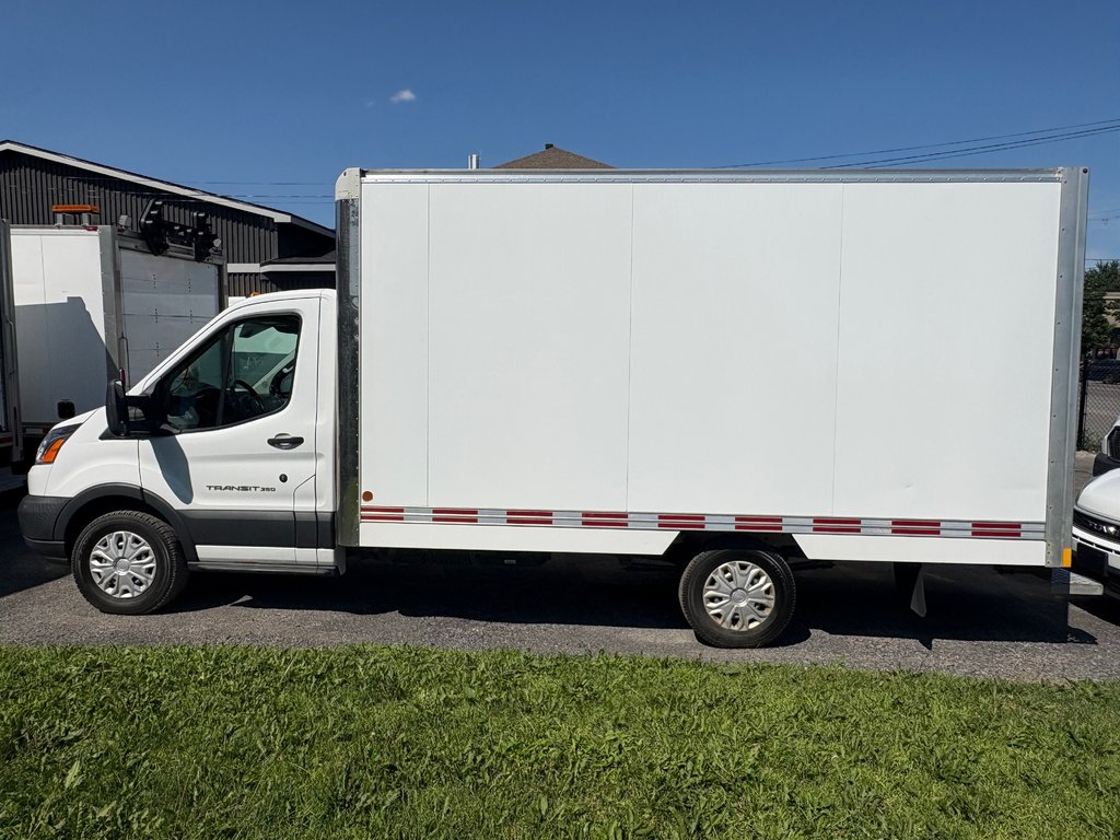 Ford Transit Cutaway T-350 Cube 14' PIEDS 2018 à Repentigny, Québec - 7 - w1024h768px