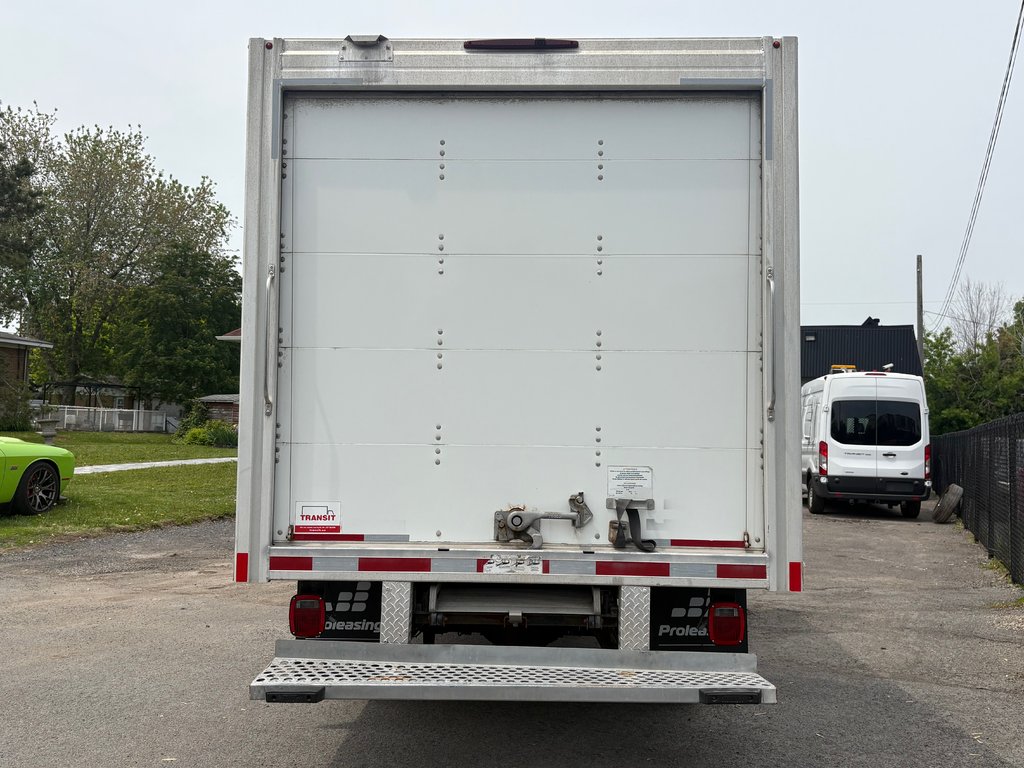 Ford Transit Cutaway T-350 Cube 12' PIEDS 2024 à Repentigny, Québec - 7 - w1024h768px