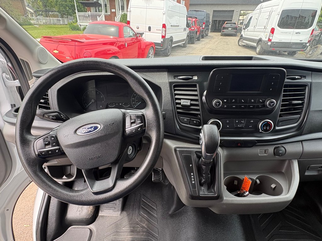 Ford Transit Cutaway T-350 Cube 12' PIEDS 2024 à Repentigny, Québec - 11 - w1024h768px