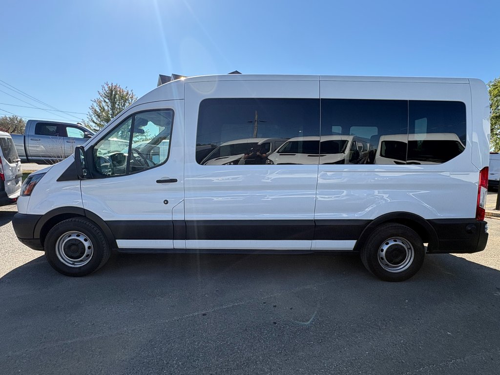 2019 Ford Transit Passenger Wagon T-350 Medium Roof 148' in Saint-Sulpice, Quebec - 9 - w1024h768px