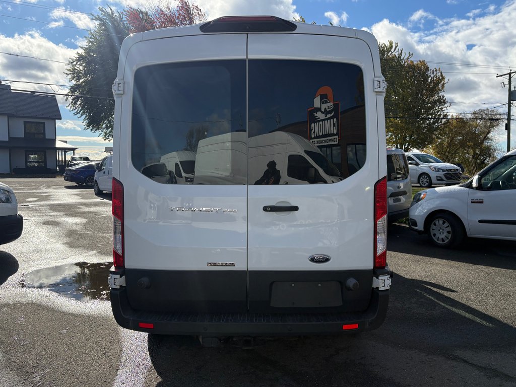 2018 Ford Transit Van T-250 Medium Roof 148' in Saint-Sulpice, Quebec - 7 - w1024h768px