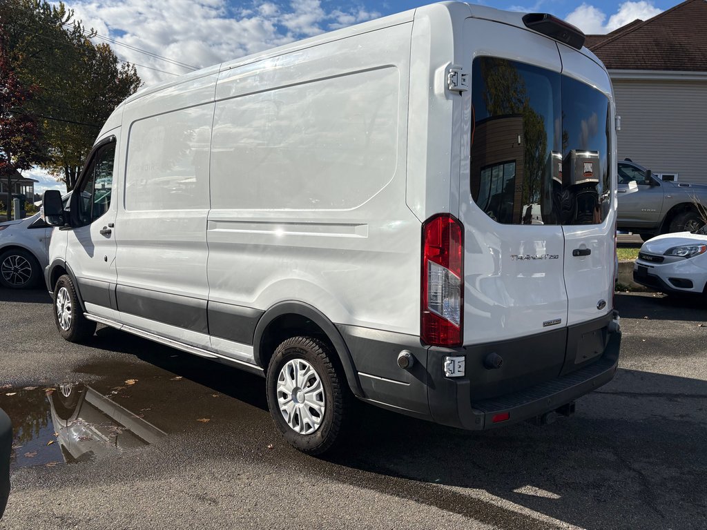 2018 Ford Transit Van T-250 Medium Roof 148' in Saint-Sulpice, Quebec - 8 - w1024h768px