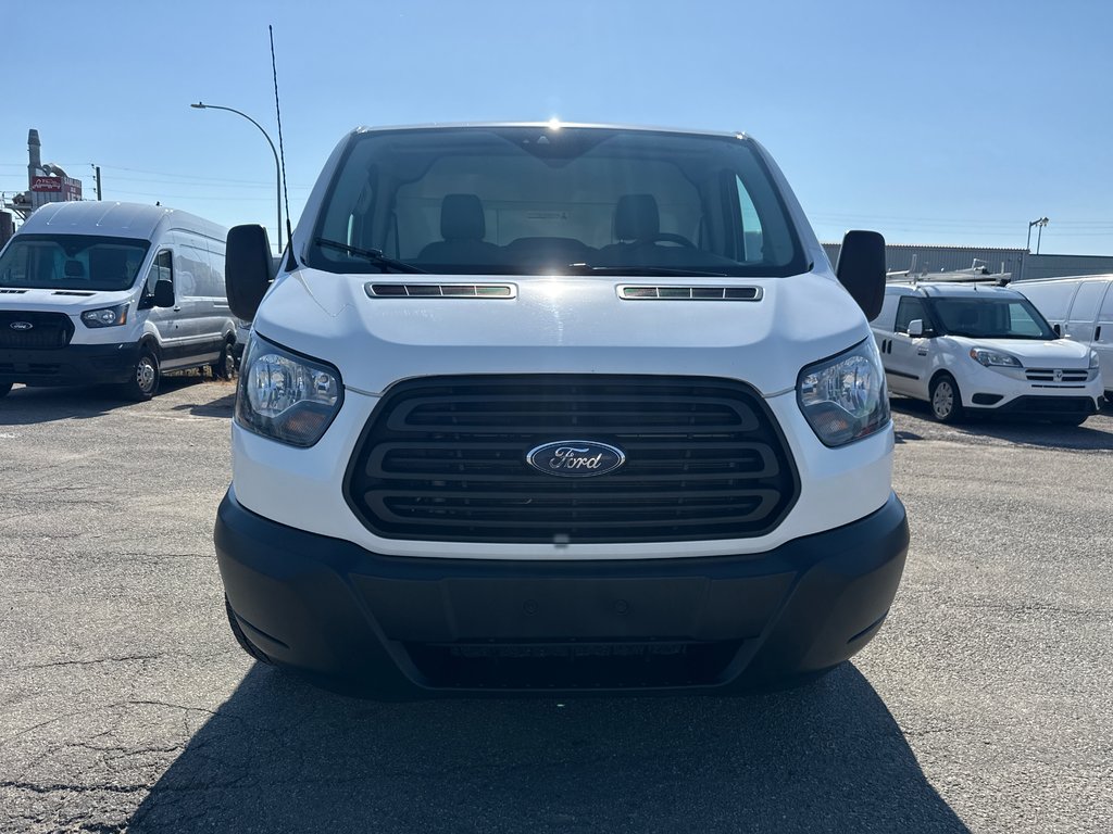 2019 Ford Transit Van T-250 Low Roof 130' in Saint-Sulpice, Quebec - 8 - w1024h768px