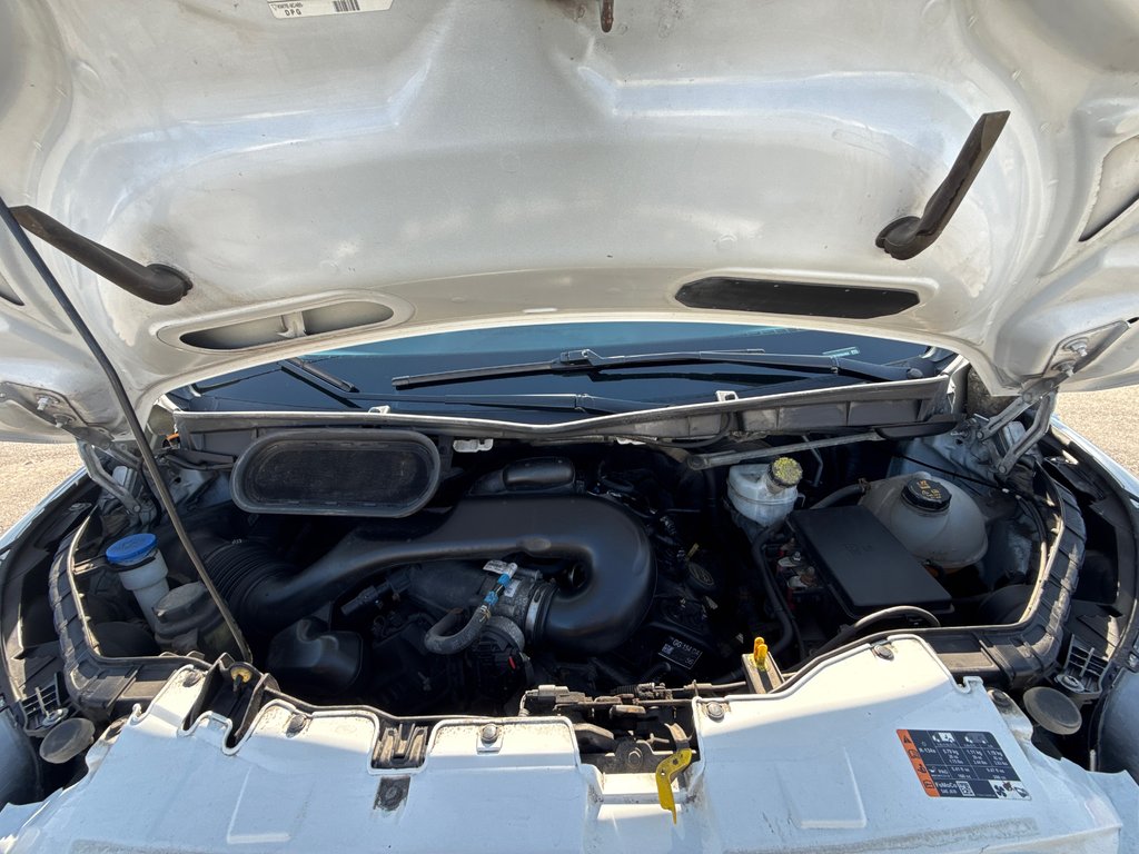 2019 Ford Transit Van T-250 Low Roof 130' in Saint-Sulpice, Quebec - 18 - w1024h768px