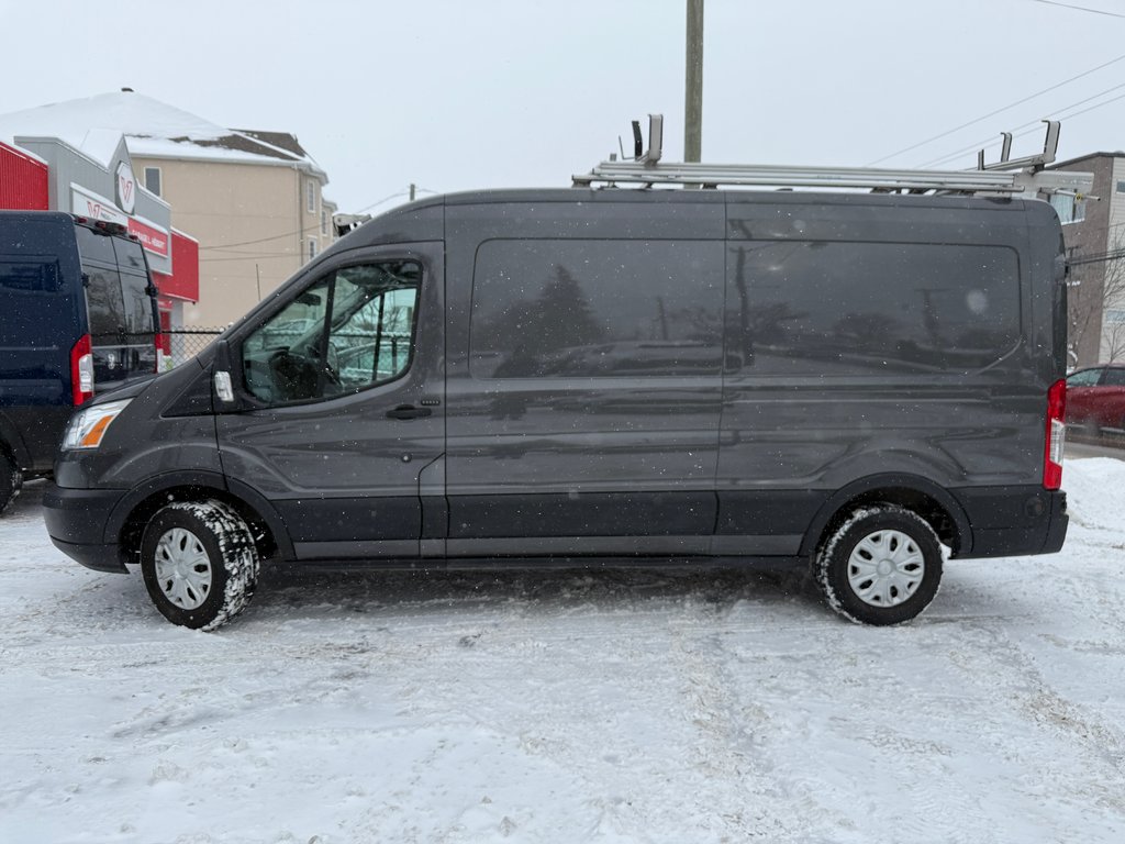 Ford Transit Van T-250 Medium Roof 148' 2019 à Repentigny, Québec - 2 - w1024h768px