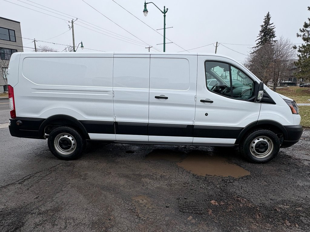 Ford Transit Van T-250 Low Roof 148' 2019 à Repentigny, Québec - 5 - w1024h768px