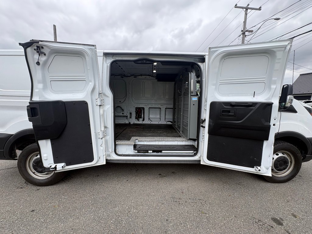 Ford Transit Van T-250 Low Roof 148' 2019 à Repentigny, Québec - 10 - w1024h768px