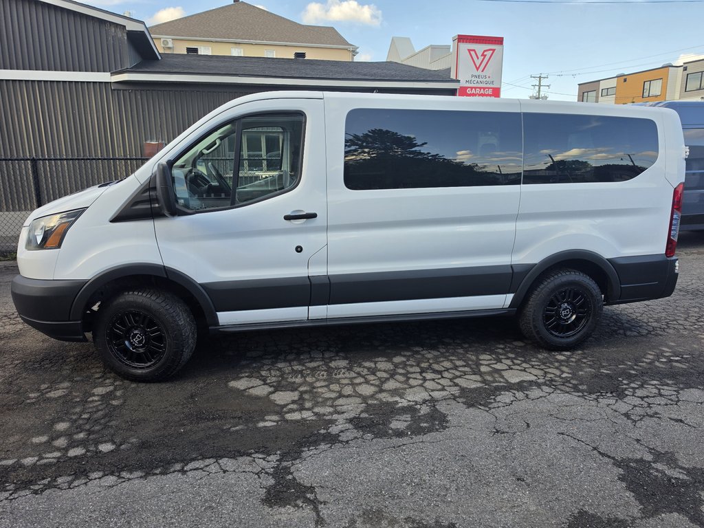 Ford Transit Wagon T-150 XLT Wagon 2015 à Repentigny, Québec - 5 - w1024h768px