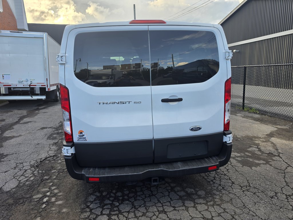 Ford Transit Wagon T-150 XLT Wagon 2015 à Repentigny, Québec - 13 - w1024h768px