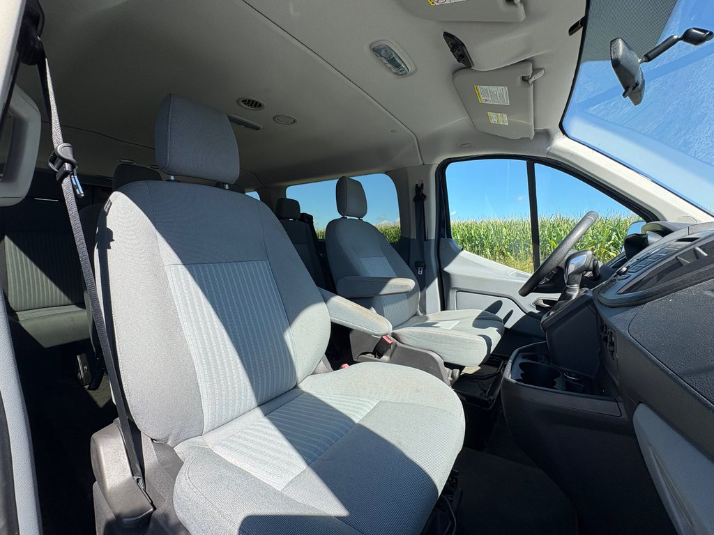 Ford Transit Wagon T-150 XLT Wagon 2016 à Repentigny, Québec - 12 - w1024h768px