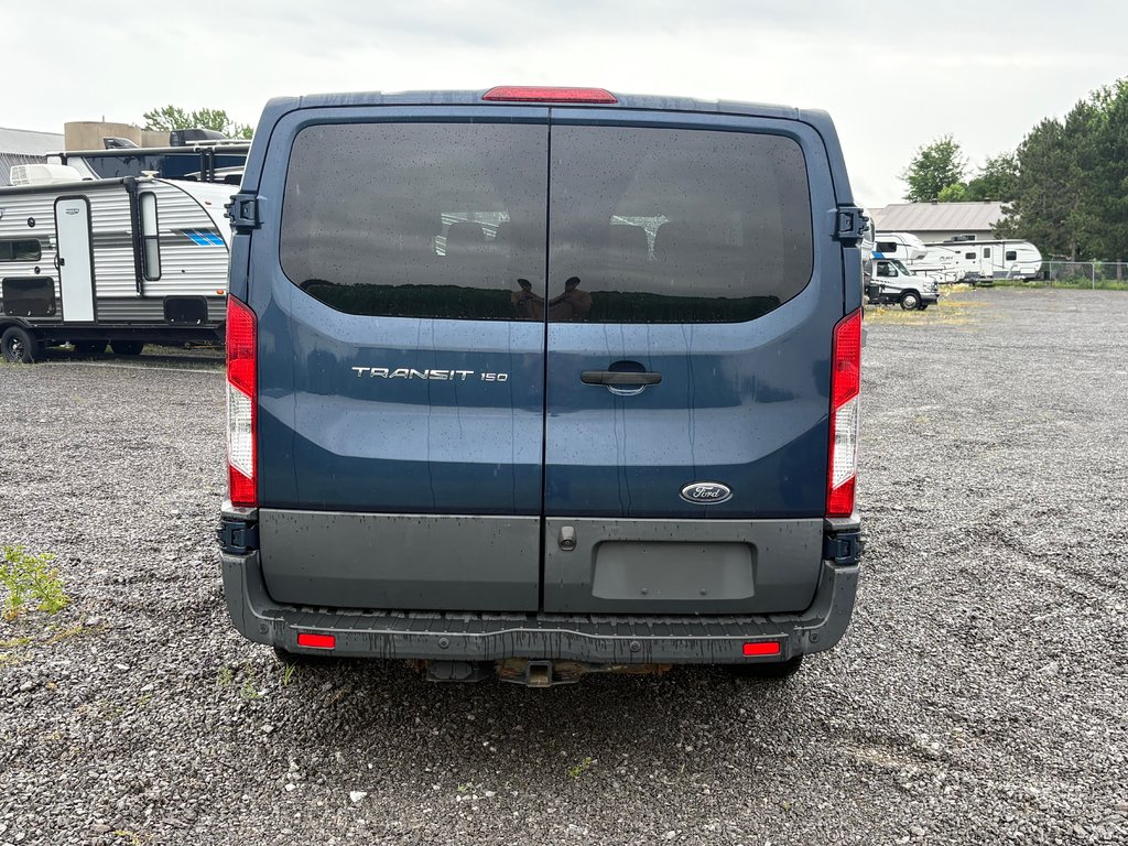 2016 Ford Transit Wagon T-150 XLT Wagon in Repentigny, Quebec - 7 - w1024h768px