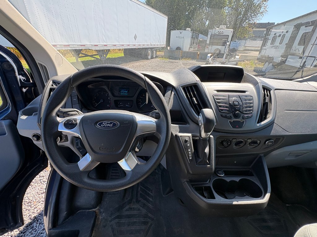 Ford Transit Wagon T-150 XLT Wagon 2016 à Repentigny, Québec - 14 - w1024h768px