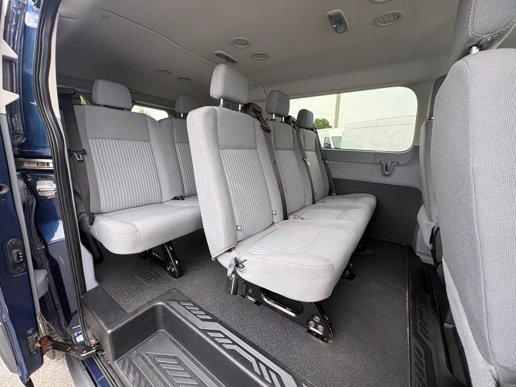 2016 Ford Transit Wagon T-150 XLT Wagon in Saint-Sulpice, Quebec - 11 - w1024h768px