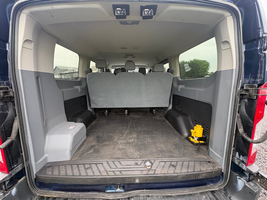 2016 Ford Transit Wagon T-150 XLT Wagon in Repentigny, Quebec - 10 - w1024h768px