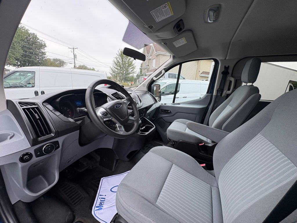 2016 Ford Transit Wagon T-150 XLT Wagon in Saint-Sulpice, Quebec - 13 - w1024h768px