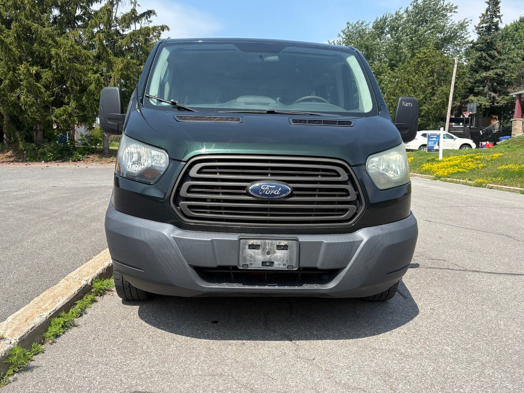 2016 Ford Transit Wagon T-150 XLT Wagon in Repentigny, Quebec - 3 - w1024h768px