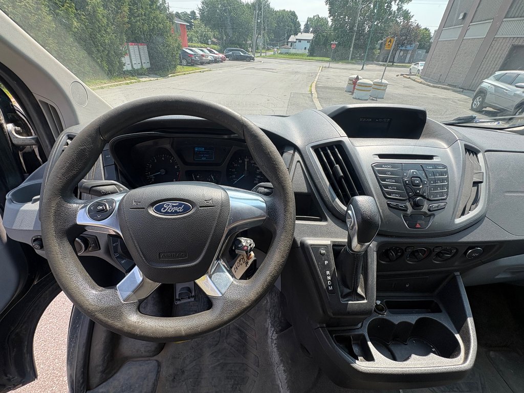2016 Ford Transit Wagon T-150 XLT Wagon in Repentigny, Quebec - 13 - w1024h768px