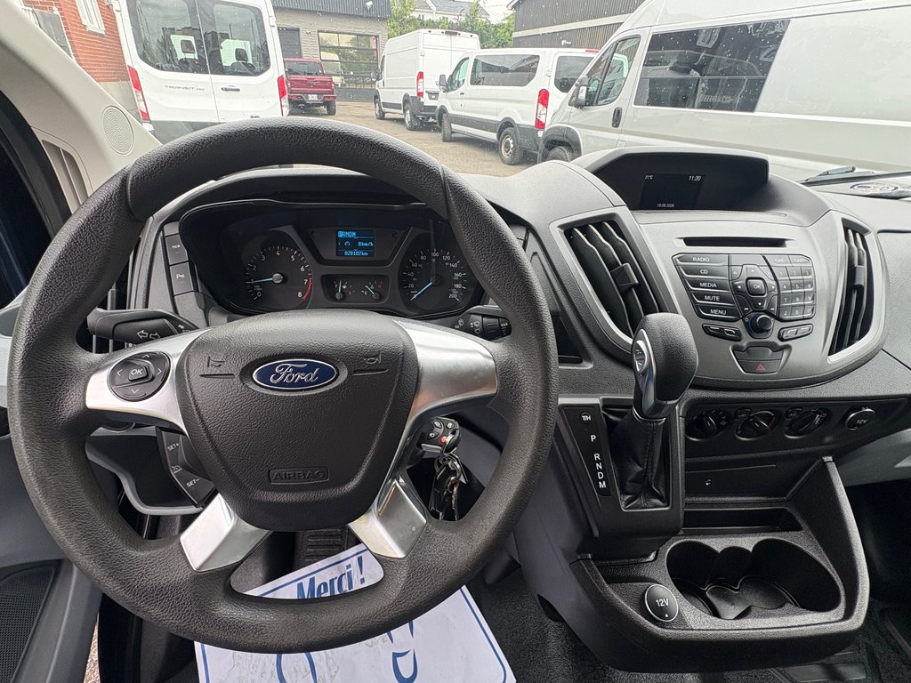 2017 Ford Transit Wagon T-150 XLT Wagon in Repentigny, Quebec - 14 - w1024h768px