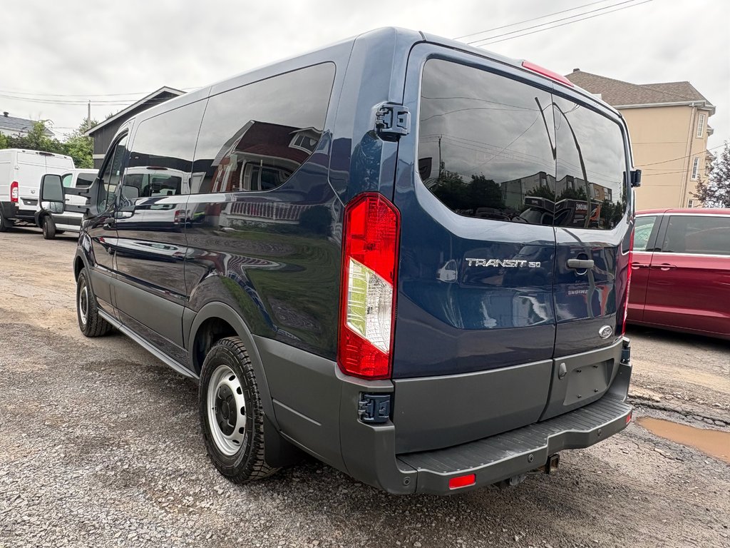 2017 Ford Transit Wagon T-150 XLT Wagon in Repentigny, Quebec - 9 - w1024h768px
