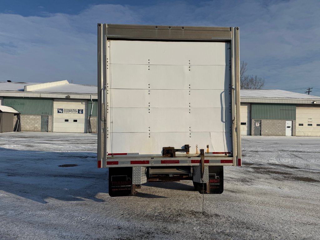 GMC Savana Commercial Cutaway Cube 12' 2014 à Repentigny, Québec - 5 - w1024h768px