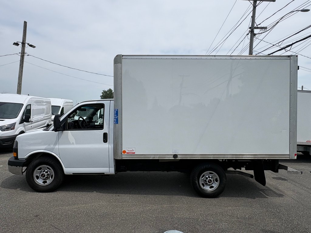 2019 GMC Savana Commercial Cutaway 3500 Cube 12' pieds in Repentigny, Quebec - 9 - w1024h768px
