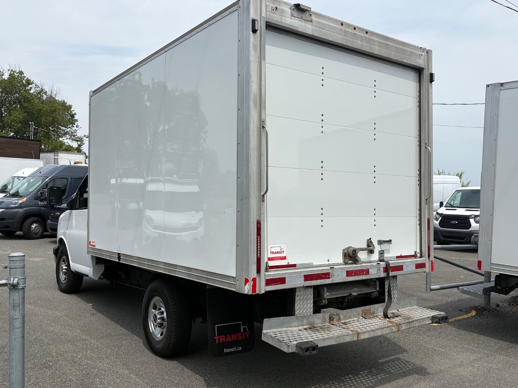 2019 GMC Savana Commercial Cutaway 3500 Cube 12' pieds in Repentigny, Quebec - 8 - w1024h768px