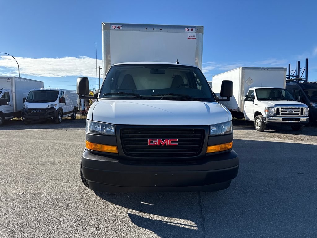 2023 GMC Savana Commercial Cutaway Cube 12 PIEDS 12'' in Repentigny, Quebec - 9 - w1024h768px
