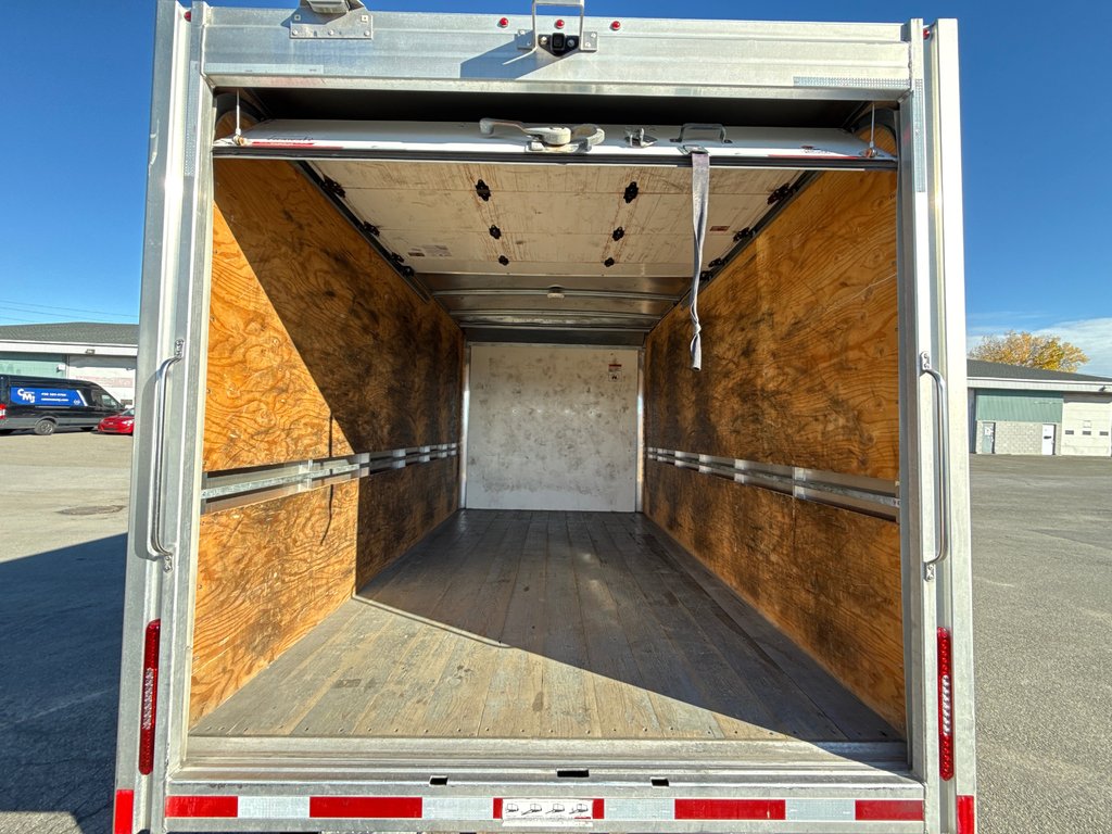 2023 GMC Savana Commercial Cutaway Cube 12 PIEDS 12'' in Repentigny, Quebec - 12 - w1024h768px