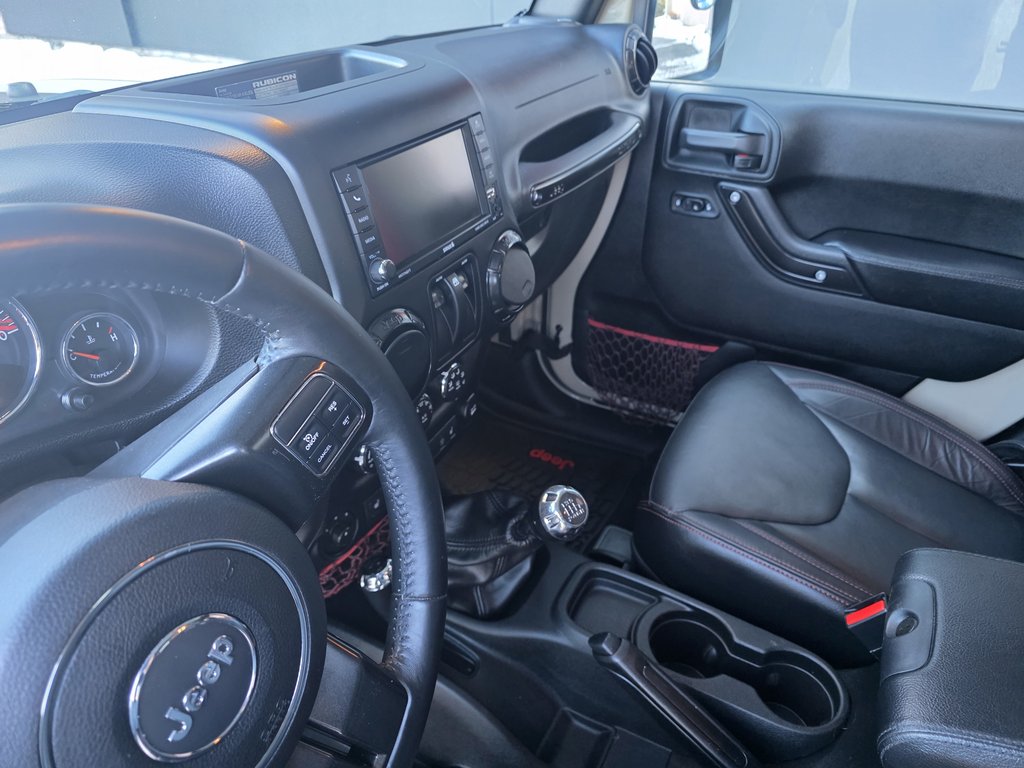 Jeep Wrangler Rubicon Recon 2017 à Repentigny, Québec - 13 - w1024h768px