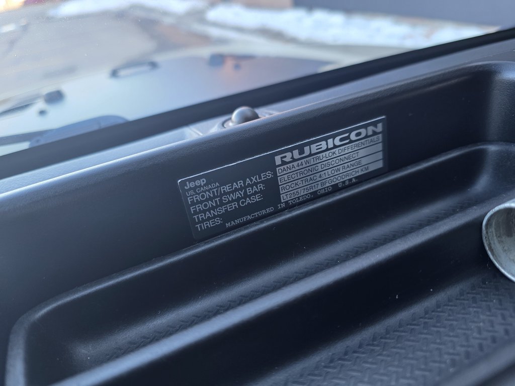 Jeep Wrangler Rubicon Recon 2017 à Repentigny, Québec - 18 - w1024h768px