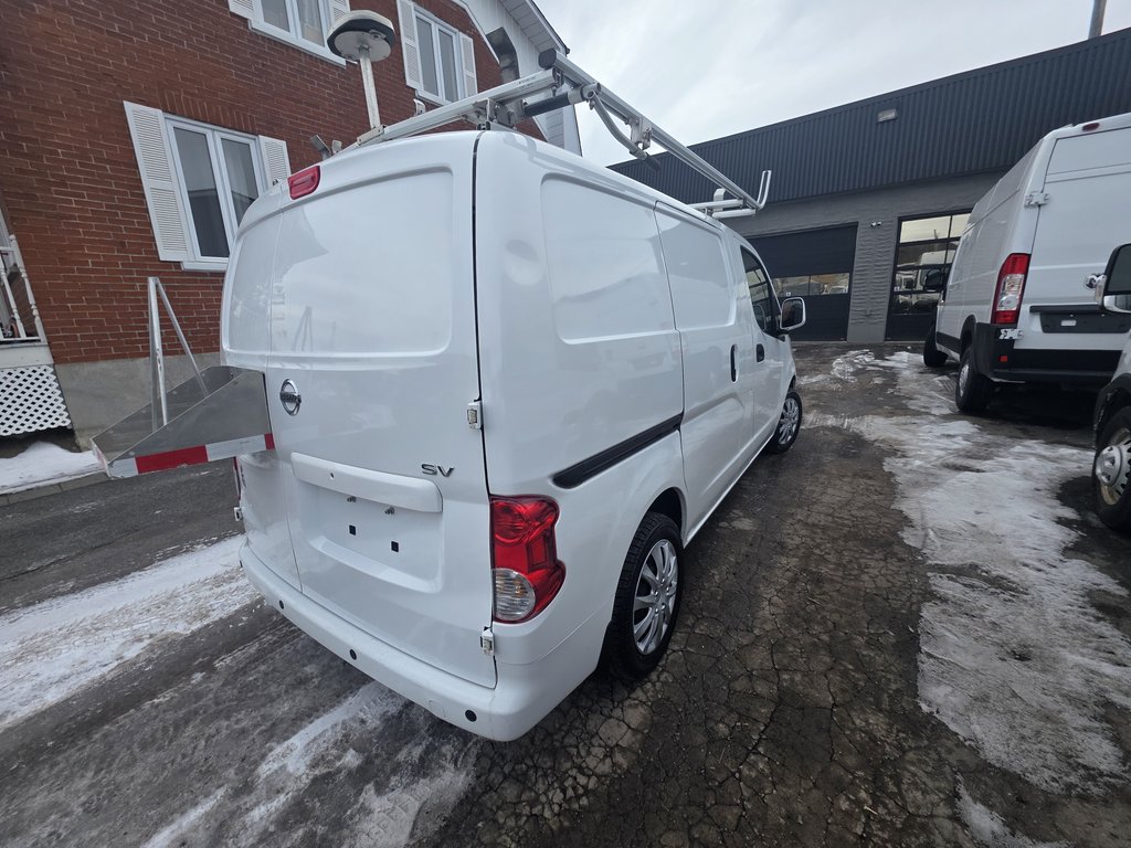 2020 Nissan NV200 Compact Cargo SV in Repentigny, Quebec - 4 - w1024h768px