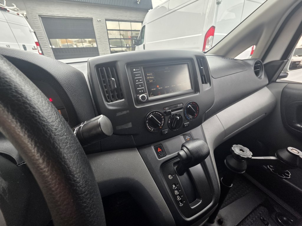 2020 Nissan NV200 Compact Cargo SV in Repentigny, Quebec - 10 - w1024h768px