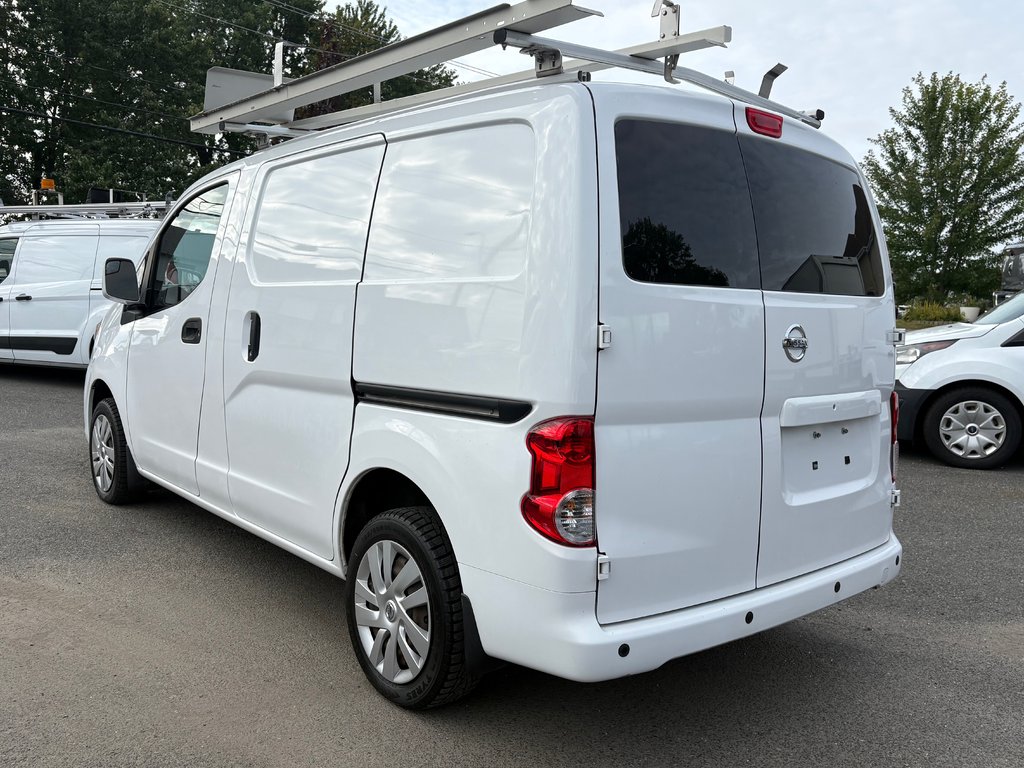 2017 Nissan NV200 S in Repentigny, Quebec - 8 - w1024h768px