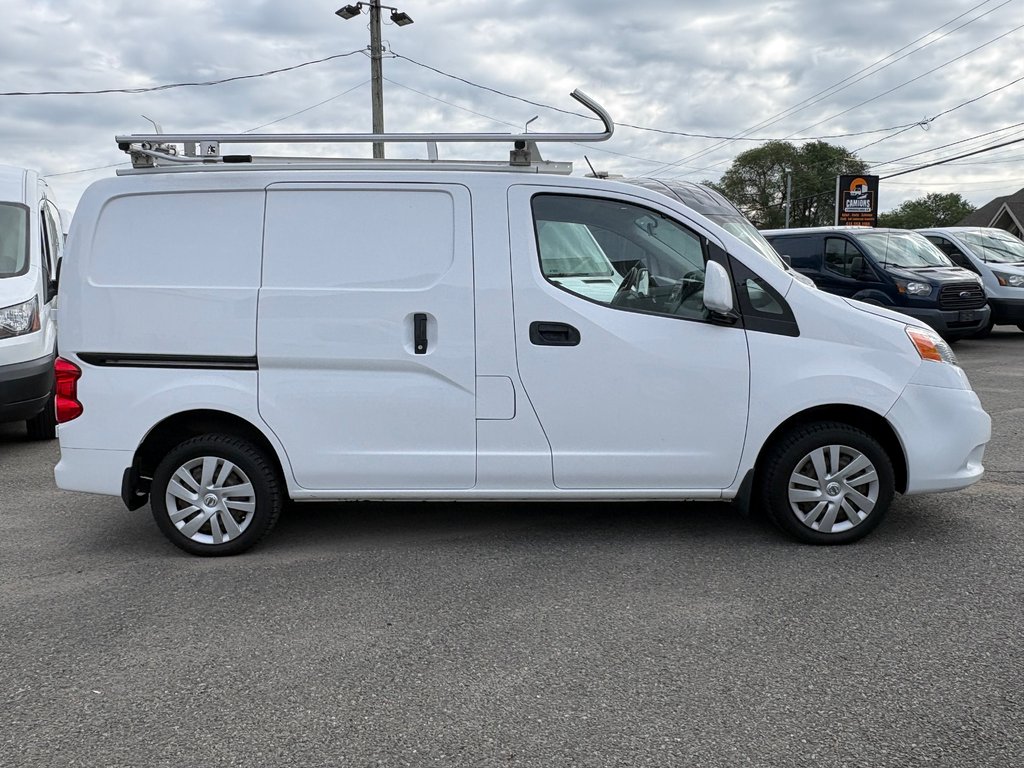 2017 Nissan NV200 S in Repentigny, Quebec - 5 - w1024h768px
