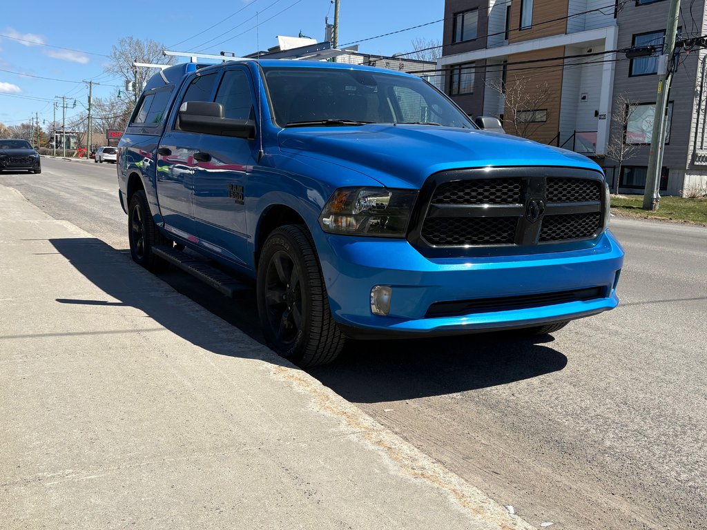 2023 Ram 1500 Classic Express Crew Cab in Repentigny, Quebec - 4 - w1024h768px