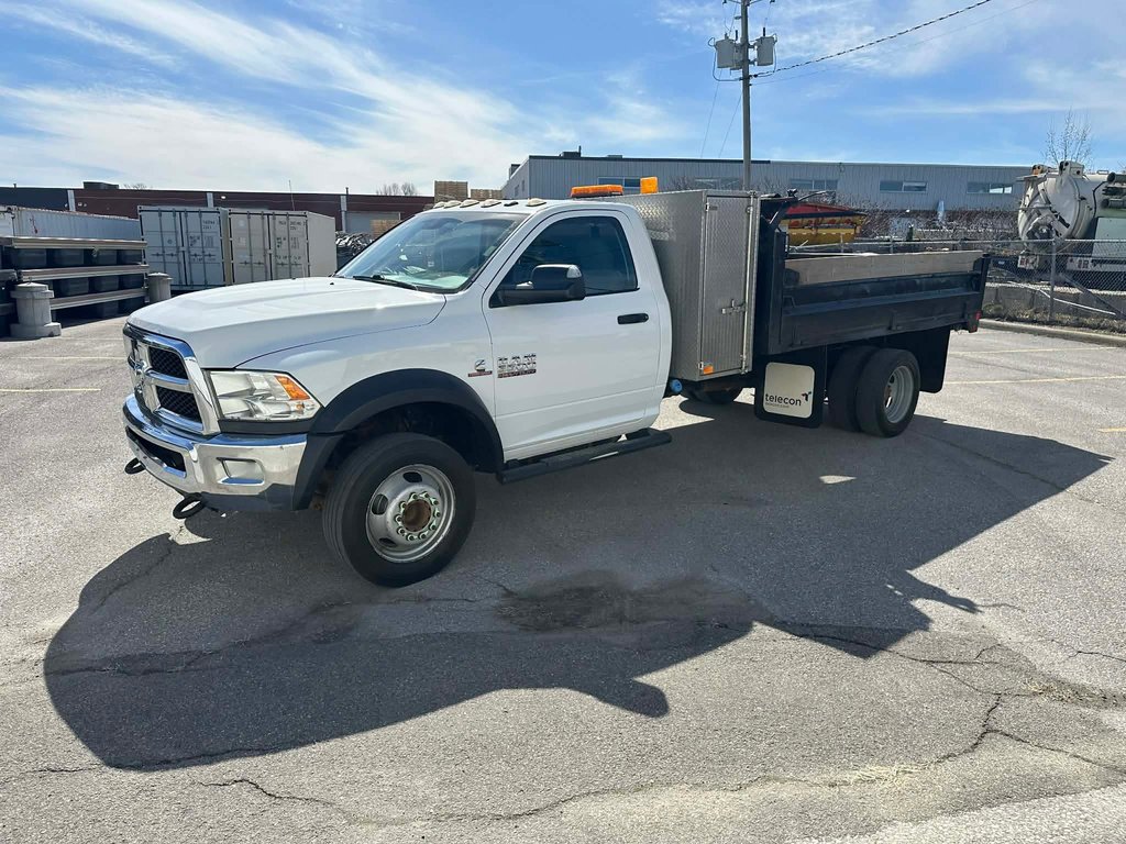 Ram 5500 ST 2017 à Repentigny, Québec - 1 - w1024h768px